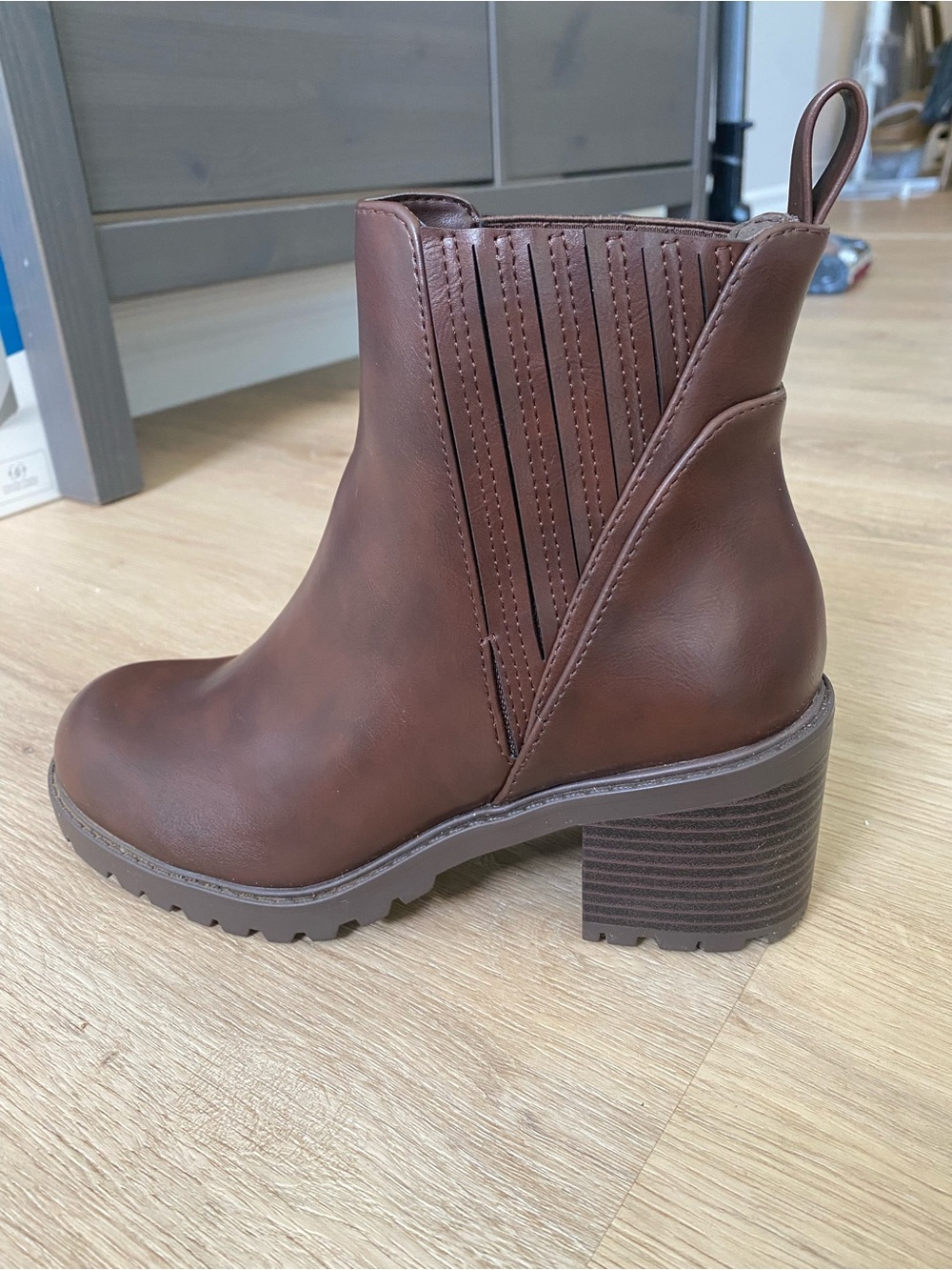 Harlow - Women's Brown Chelsea Block Heel Ankle Boot